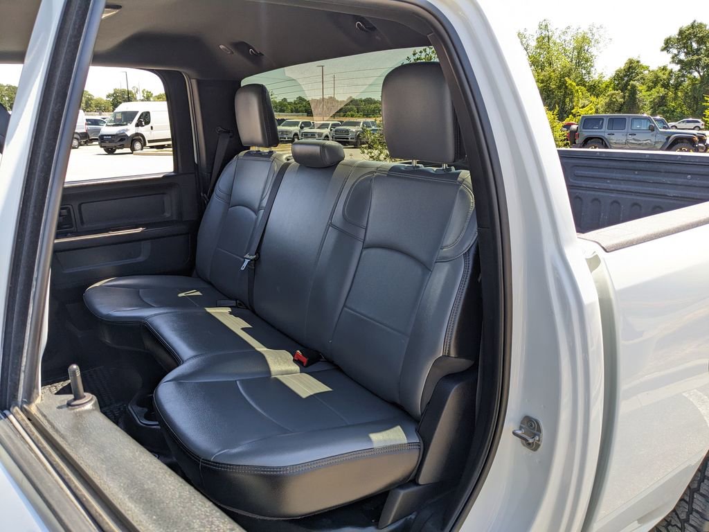Used 2024 RAM 2500 Tradesman w/ Chrome Appearance Group AWD/4WD image 39