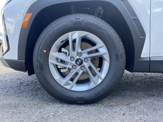 New 2025 Hyundai Tucson SE image 28