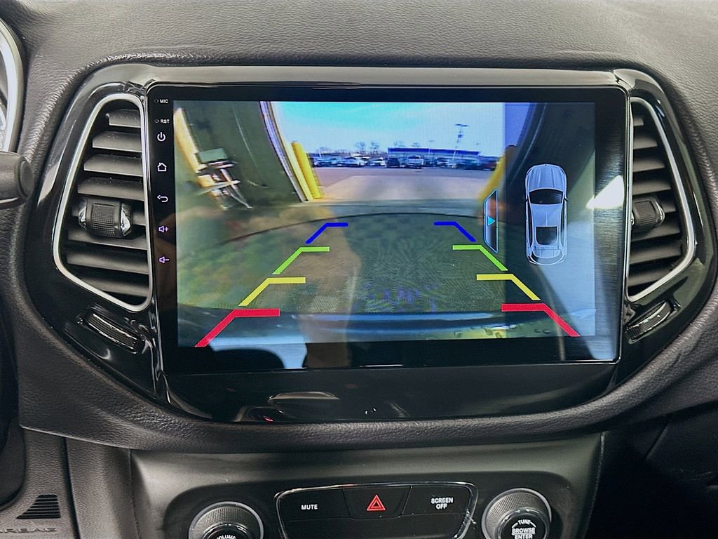 Used 2018 Jeep Compass Latitude w/ Popular Equipment Group image 13