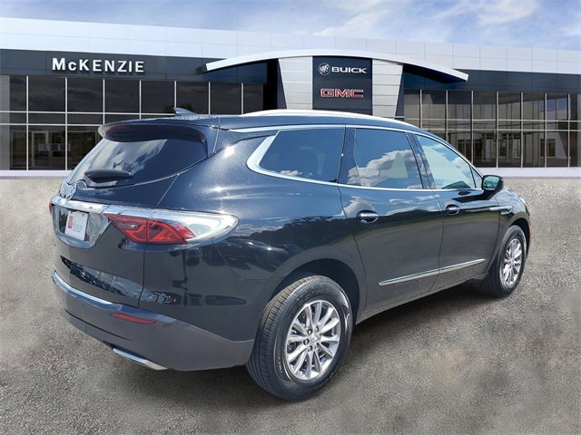 Used 2024 Buick Enclave Premium image 4