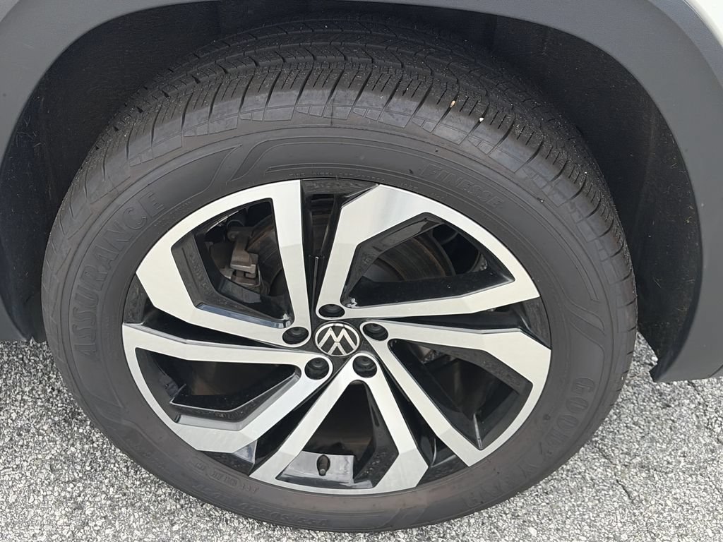 Certified 2023 Volkswagen Atlas SEL AWD/4WD image 30