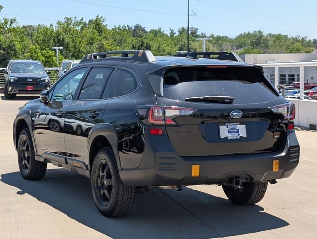 Certified 2025 Subaru Outback Wilderness AWD/4WD image 5