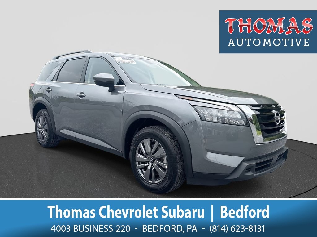 Used 2025 Nissan Pathfinder SV