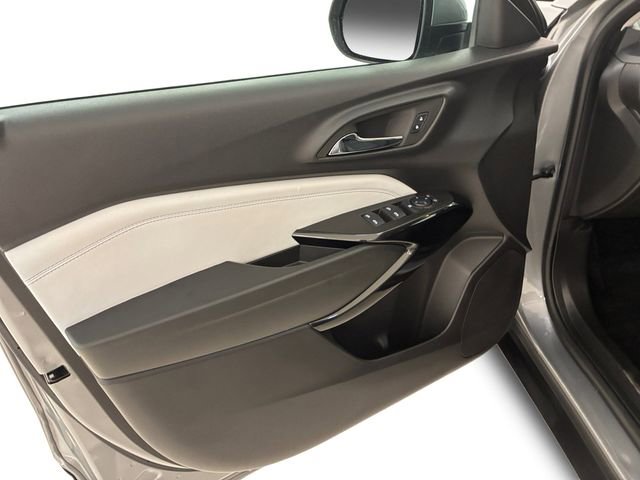 Certified 2024 Chevrolet Trax LT w/ Driver Confidence Package image 13