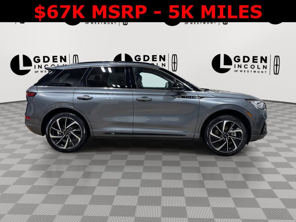 Used 2025 Lincoln Corsair Grand Touring w/ Equipment Group 302A image 9