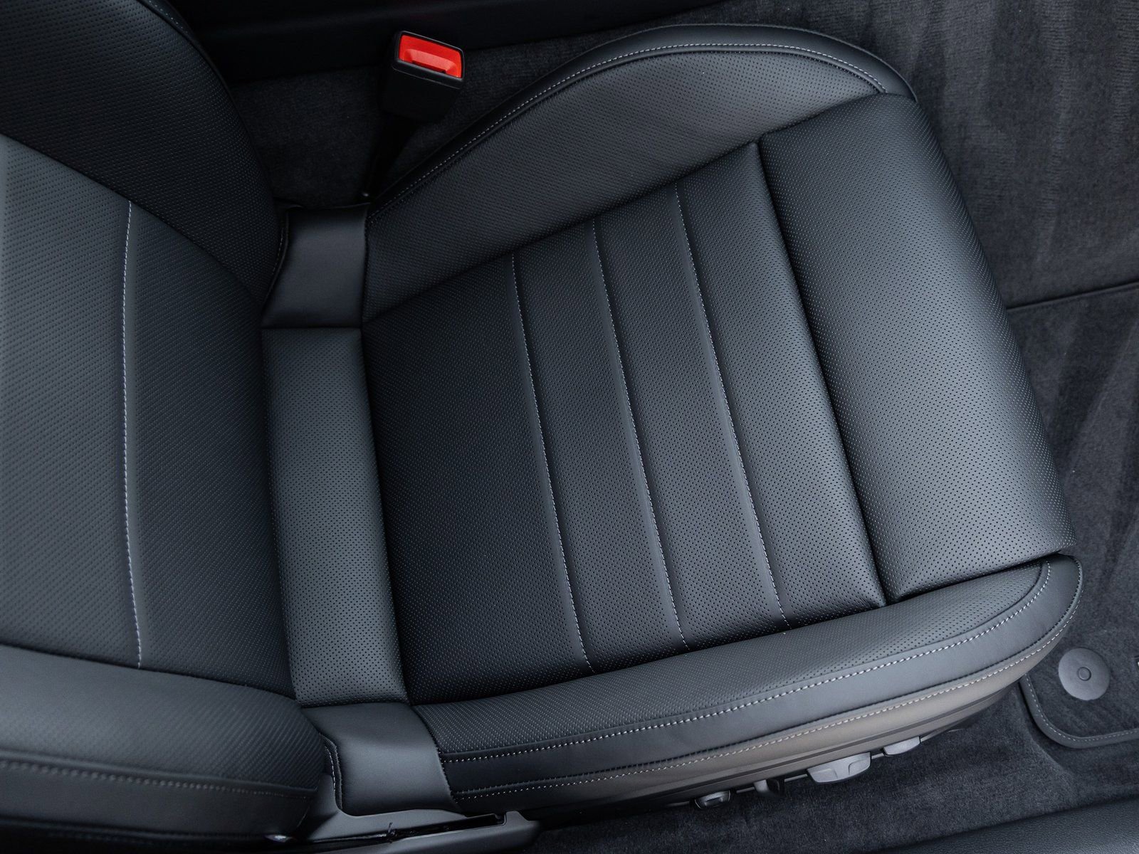 New 2026 Porsche Panamera 4 image 44