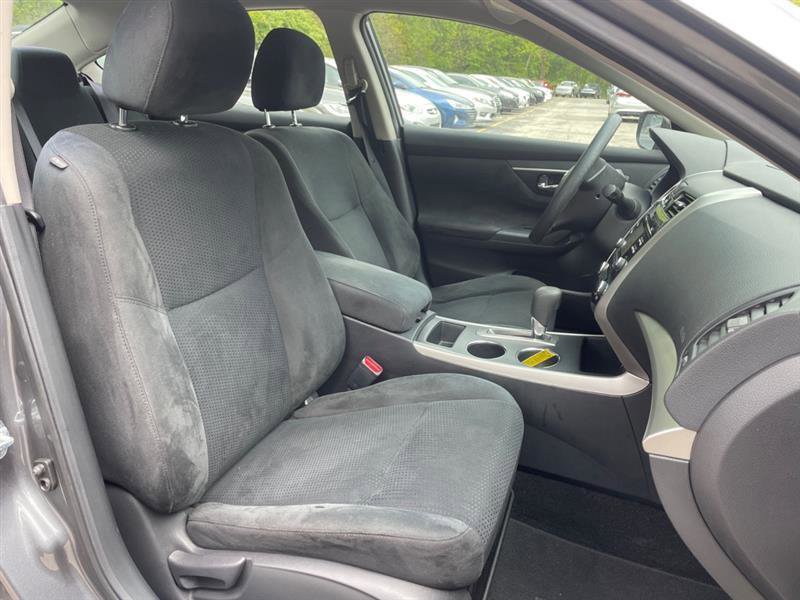 Used 2015 Nissan Altima 2.5 S w/ Power Driver Seat Package FWD image 12