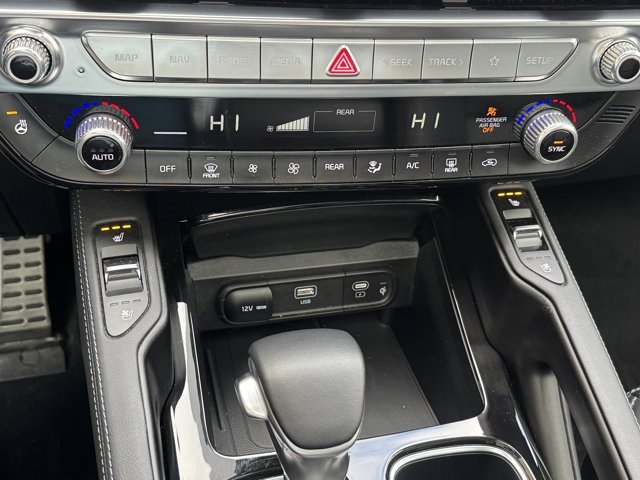 Used 2024 Kia Telluride SX Prestige image 32