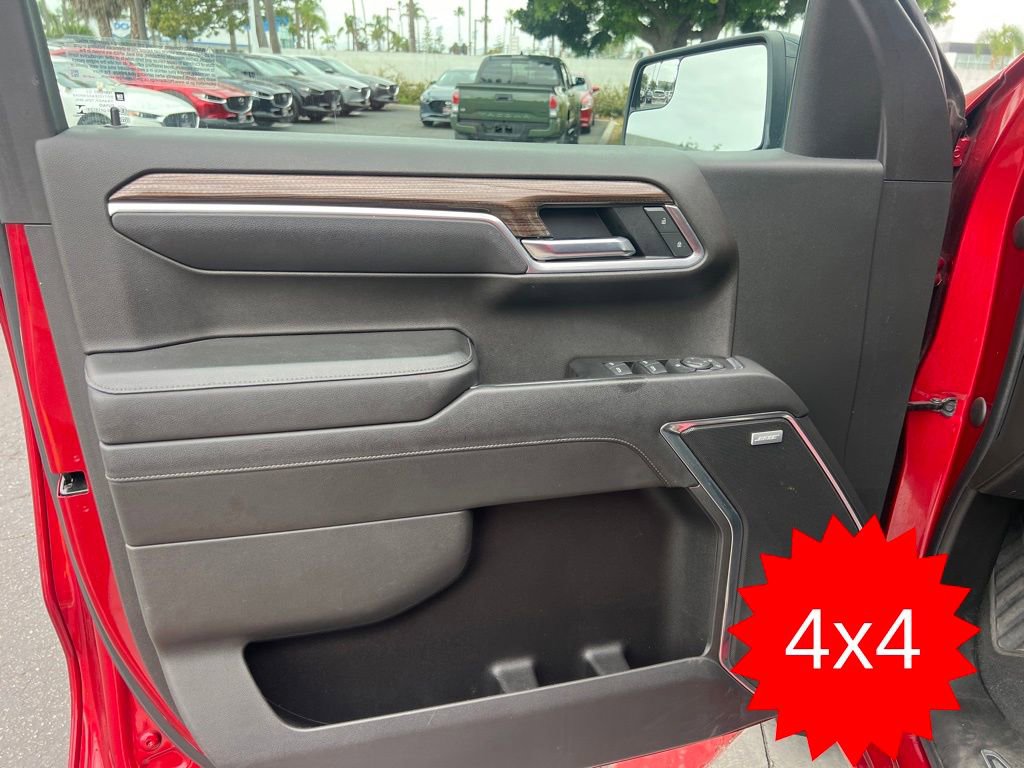 Used 2022 Chevrolet Silverado 1500 RST w/ Convenience Package II AWD/4WD image 32