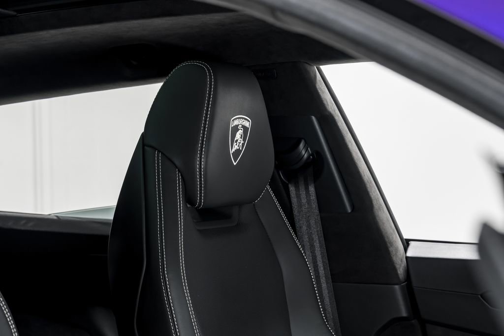 Used 2024 Lamborghini Urus S image 40