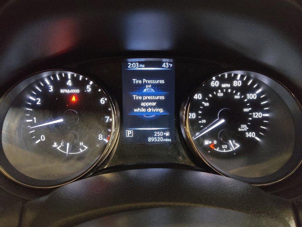 Used 2018 Nissan Rogue Sport SV image 23