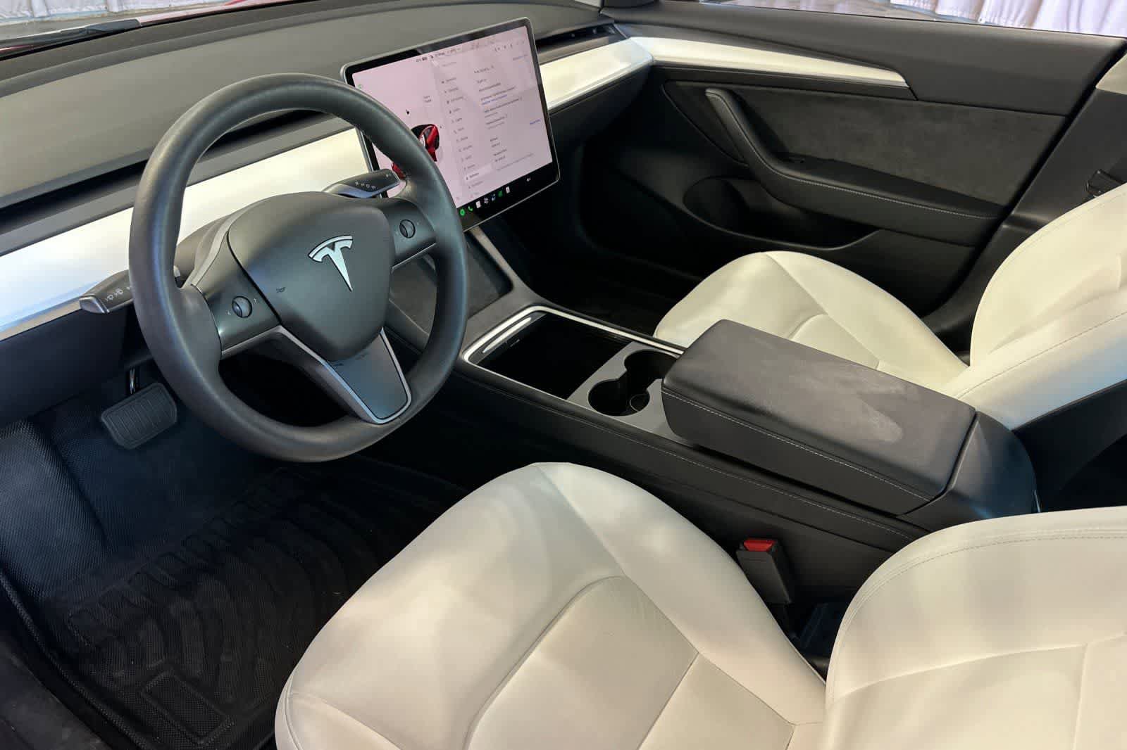 Used 2023 Tesla Model 3 Standard Range RWD image 14