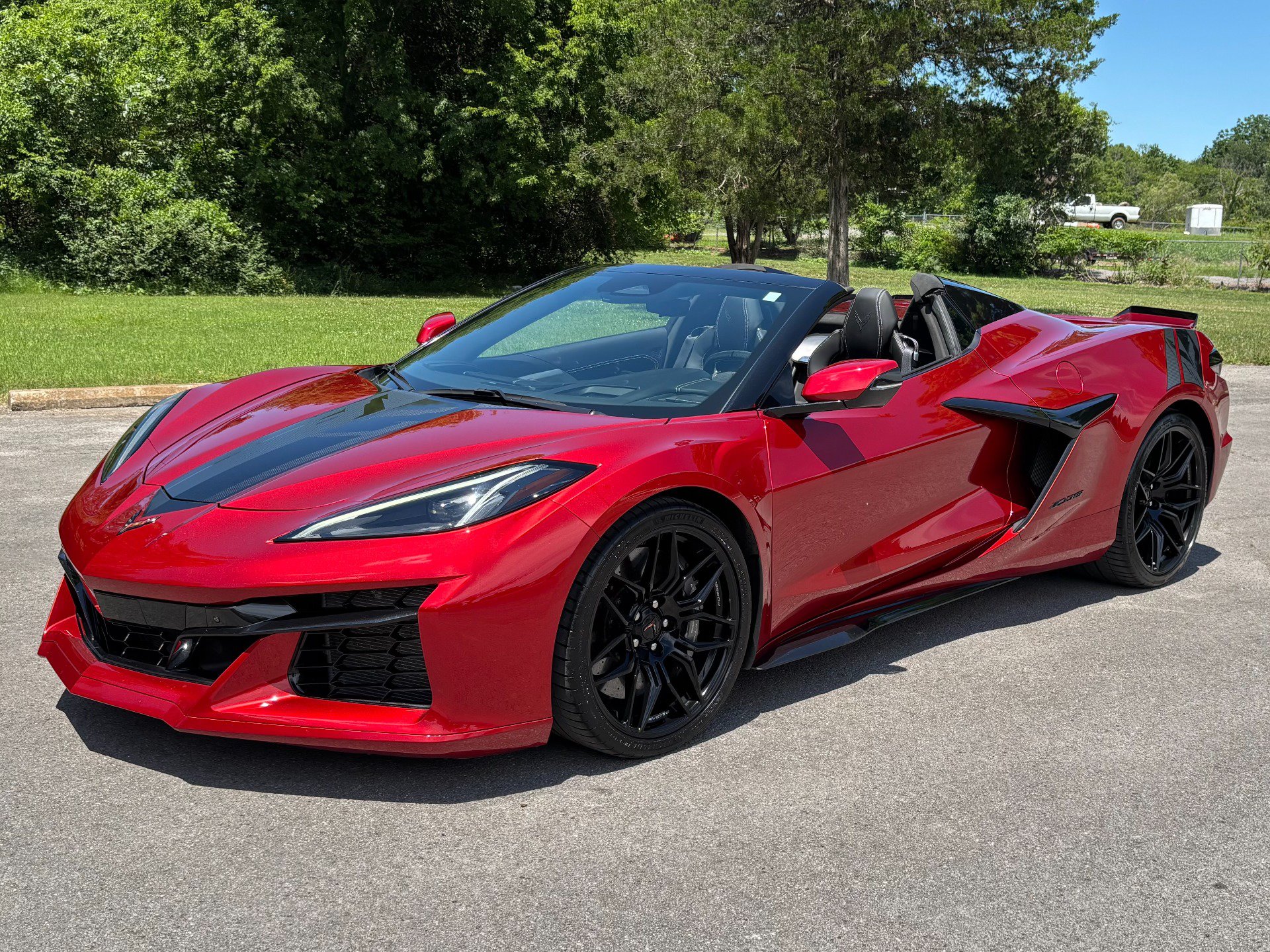 Used 2024 Chevrolet Corvette Z06 RWD video 2