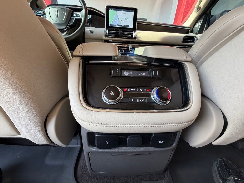 Used 2020 Lincoln Navigator Reserve w/ Equipment Group 208A Reserve AWD/4WD image 28