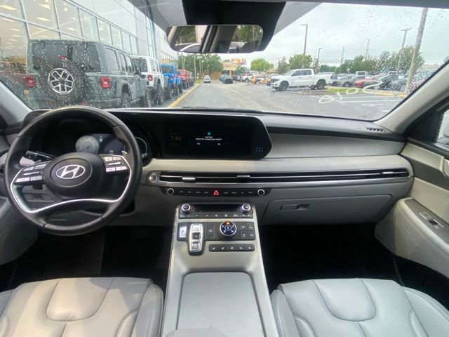 Used 2023 Hyundai Palisade SEL image 17