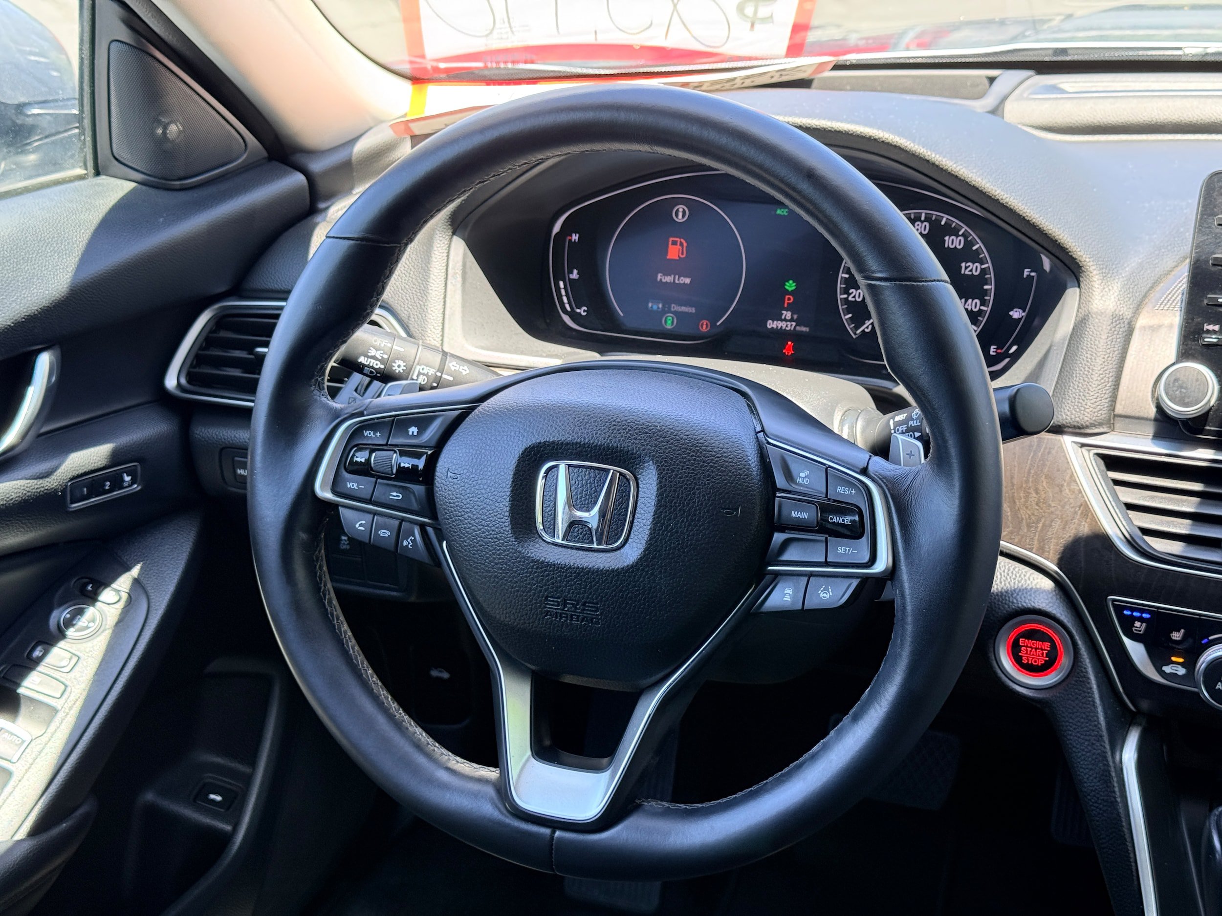 Used 2018 Honda Accord Touring image 16