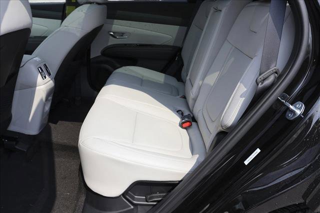 New 2026 Hyundai Tucson Limited w/ Tow & Go Package image 24