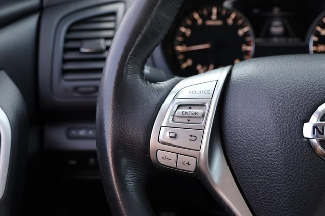Used 2018 Nissan Altima 2.5 SV FWD image 11