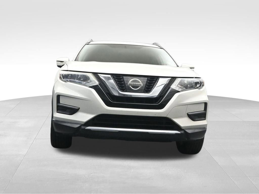 Used 2017 Nissan Rogue SV FWD image 17