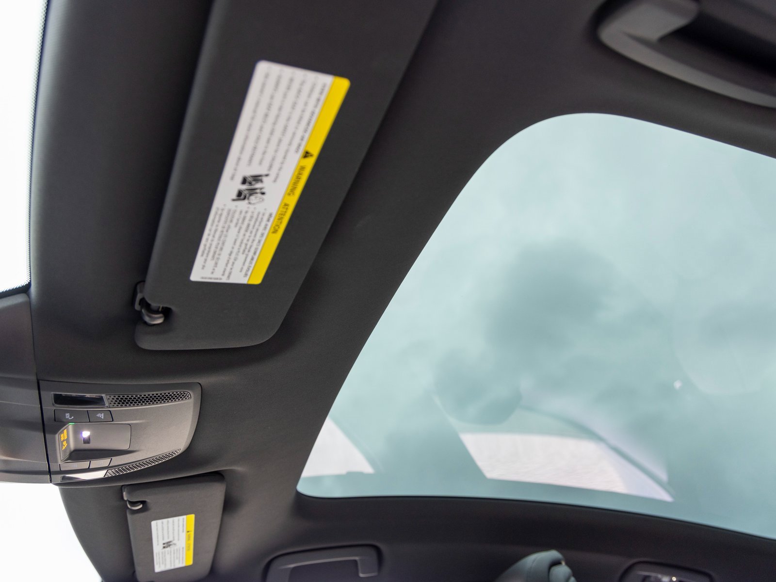 New 2025 Porsche Taycan 4S image 26