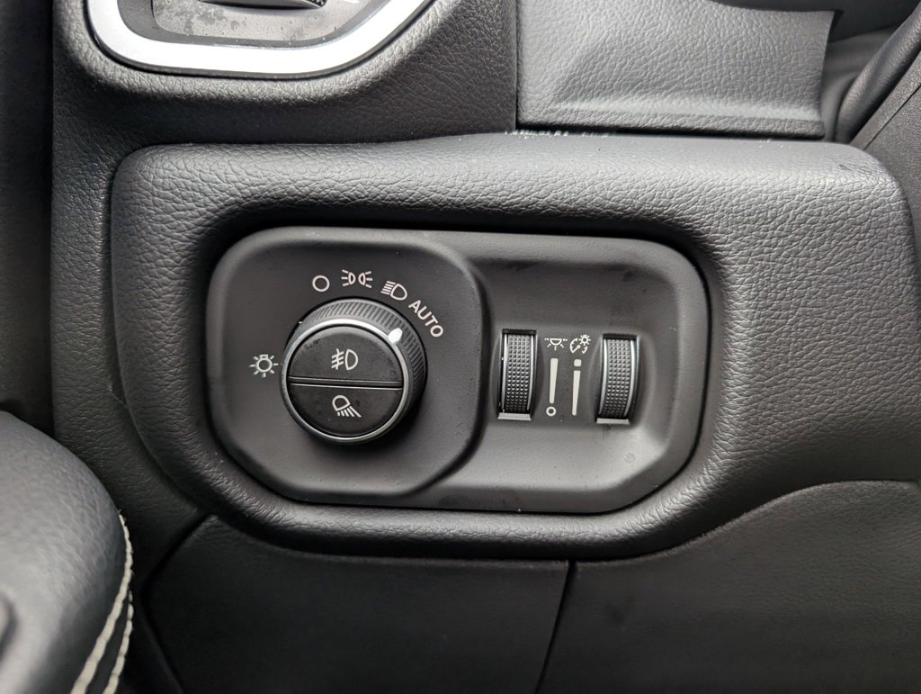 New 2026 RAM 3500 Laramie image 40