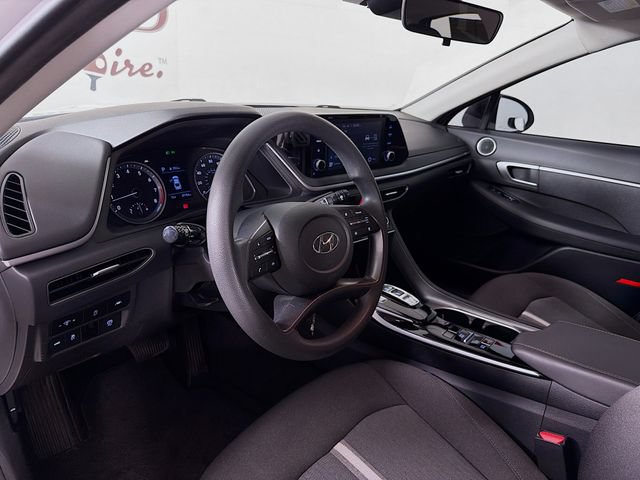 Used 2022 Hyundai Sonata SE w/ Cargo Package FWD image 11
