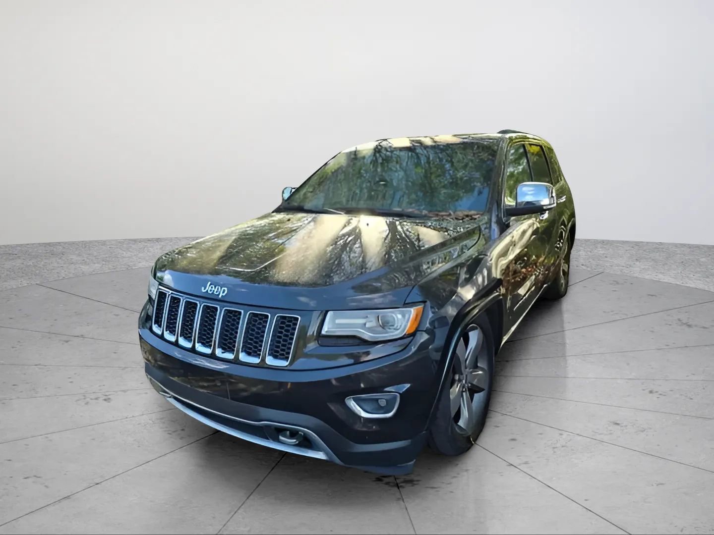 Used 2014 Jeep Grand Cherokee Overland image 1