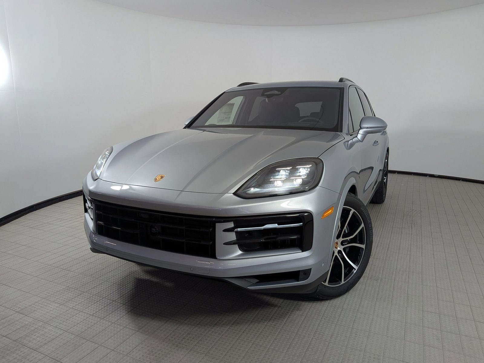 New 2026 Porsche Cayenne AWD/4WD image 1