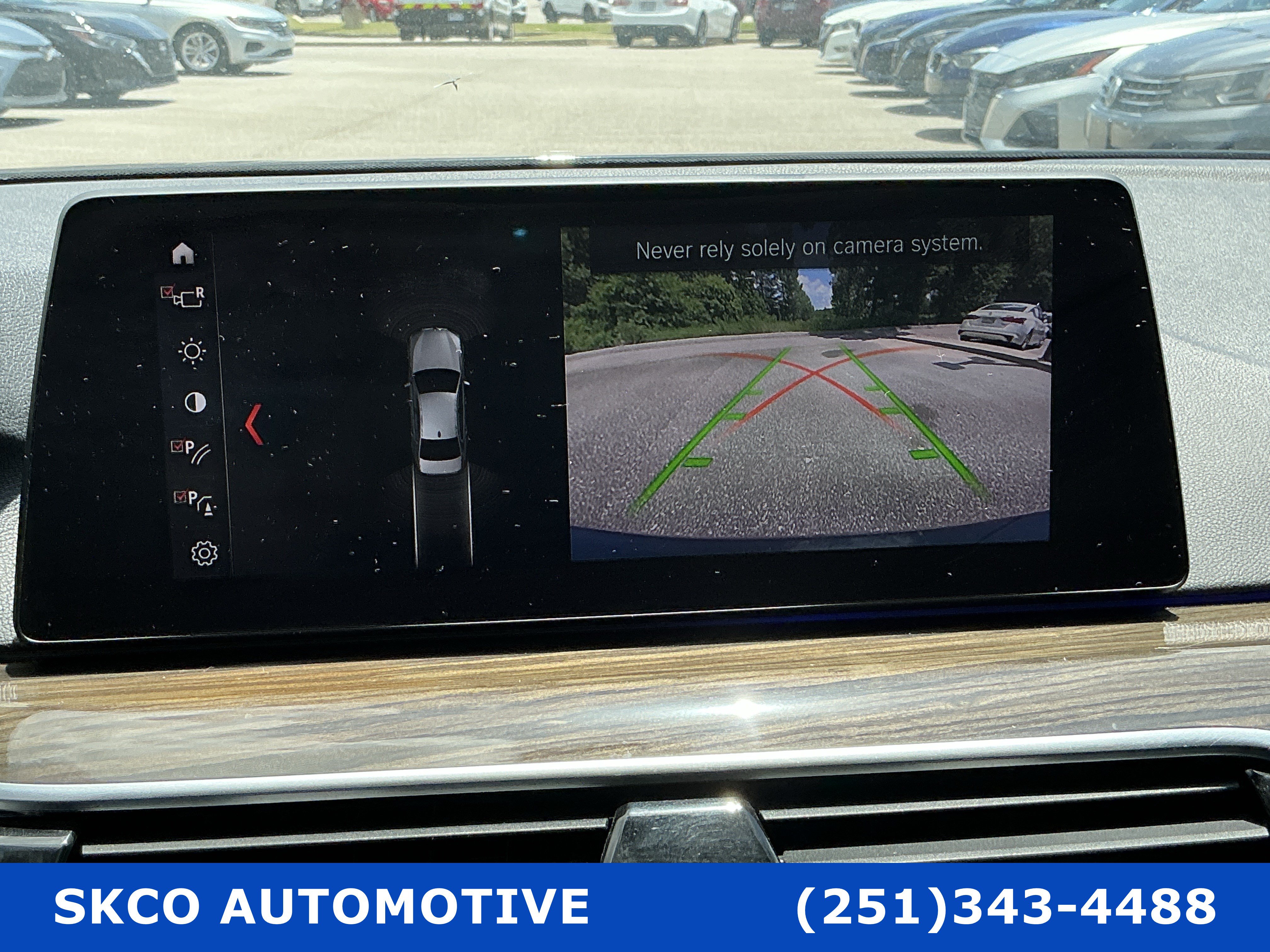 Used 2019 BMW 530i w/ Convenience Package RWD image 18