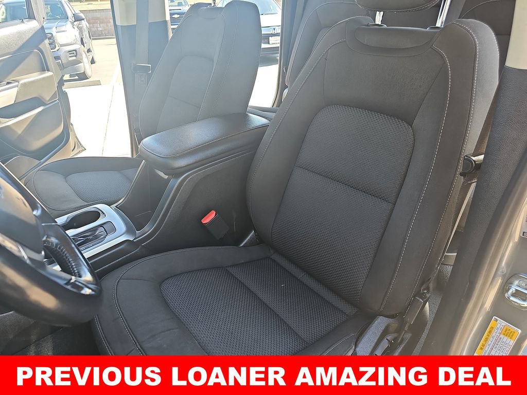 Used 2022 Chevrolet Colorado LT w/ LT Convenience Package image 14