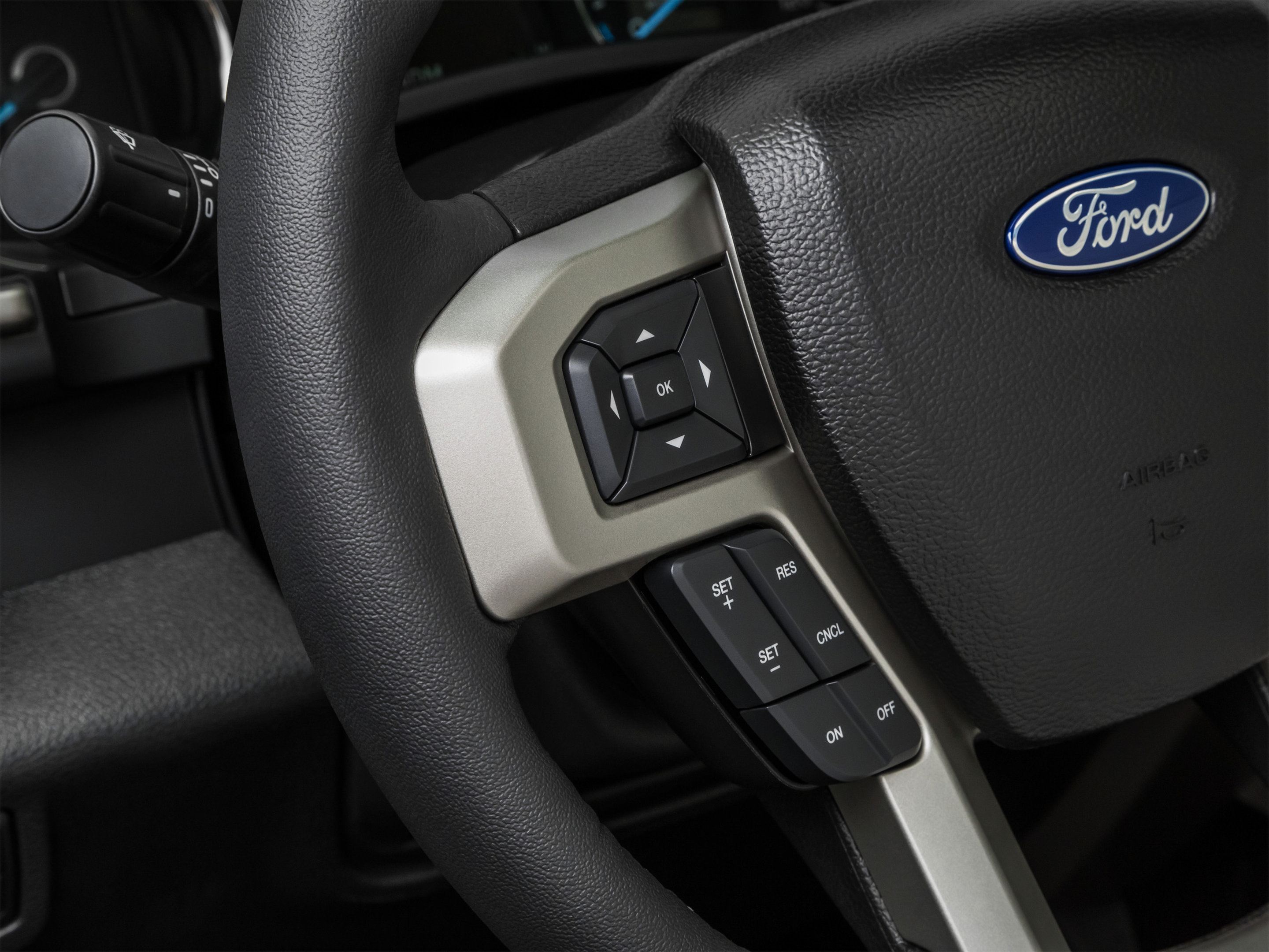 Used 2019 Ford F150 King Ranch w/ Equipment Group 601A Luxury AWD/4WD image 46