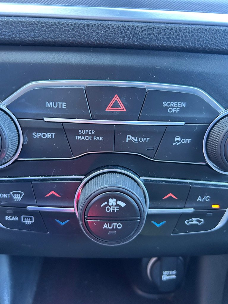 Used 2019 Dodge Charger GT image 18