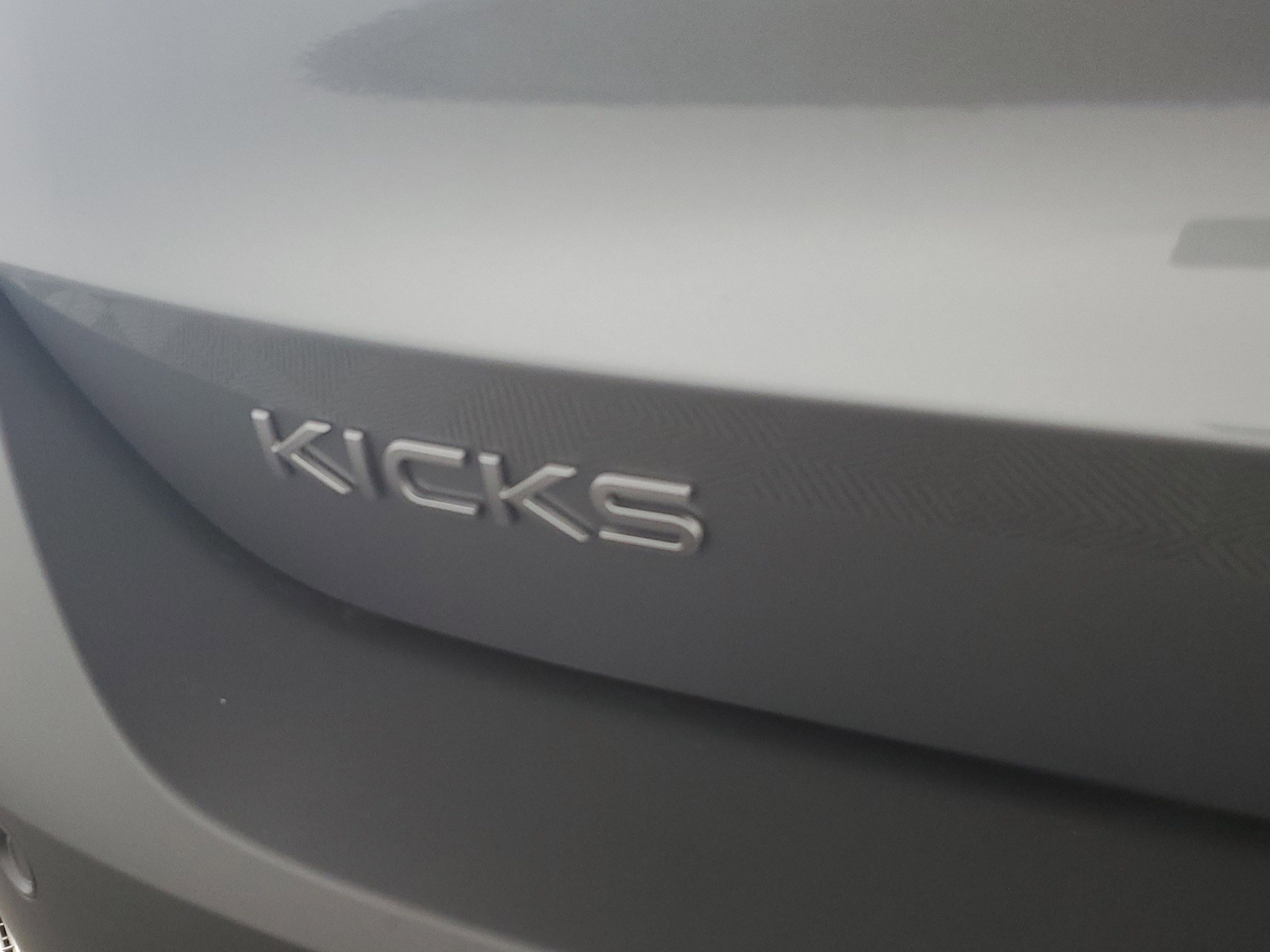 New 2027 Nissan Kicks SV FWD image 10