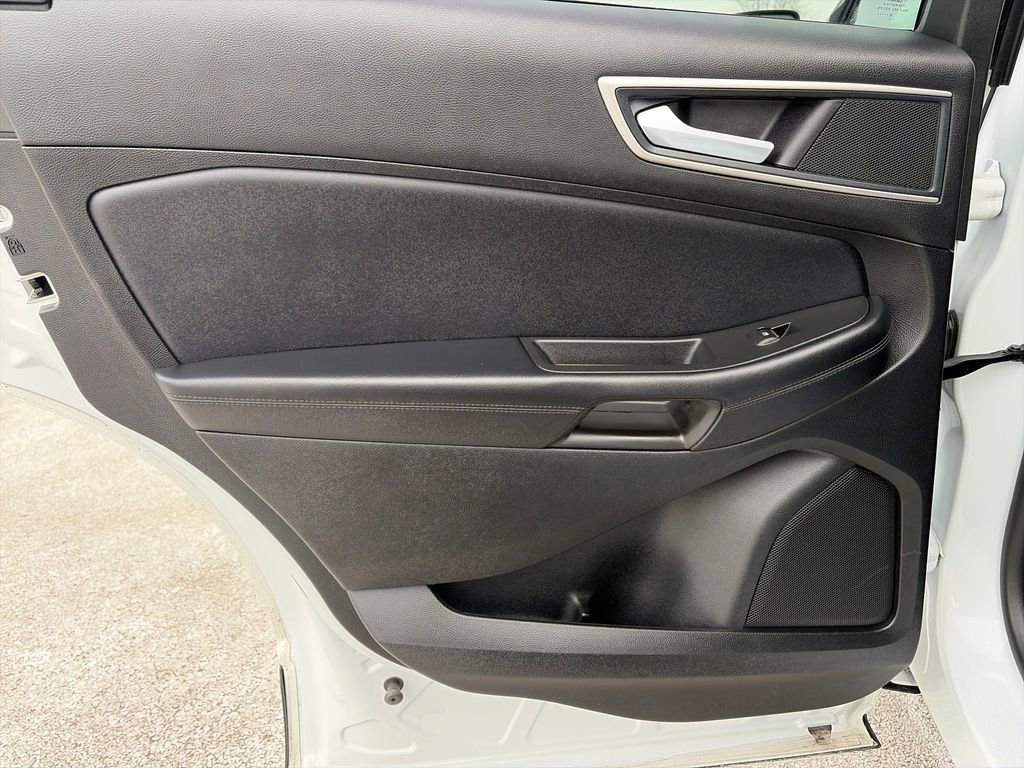 Used 2024 Ford Edge SEL w/ Convenience Package image 27