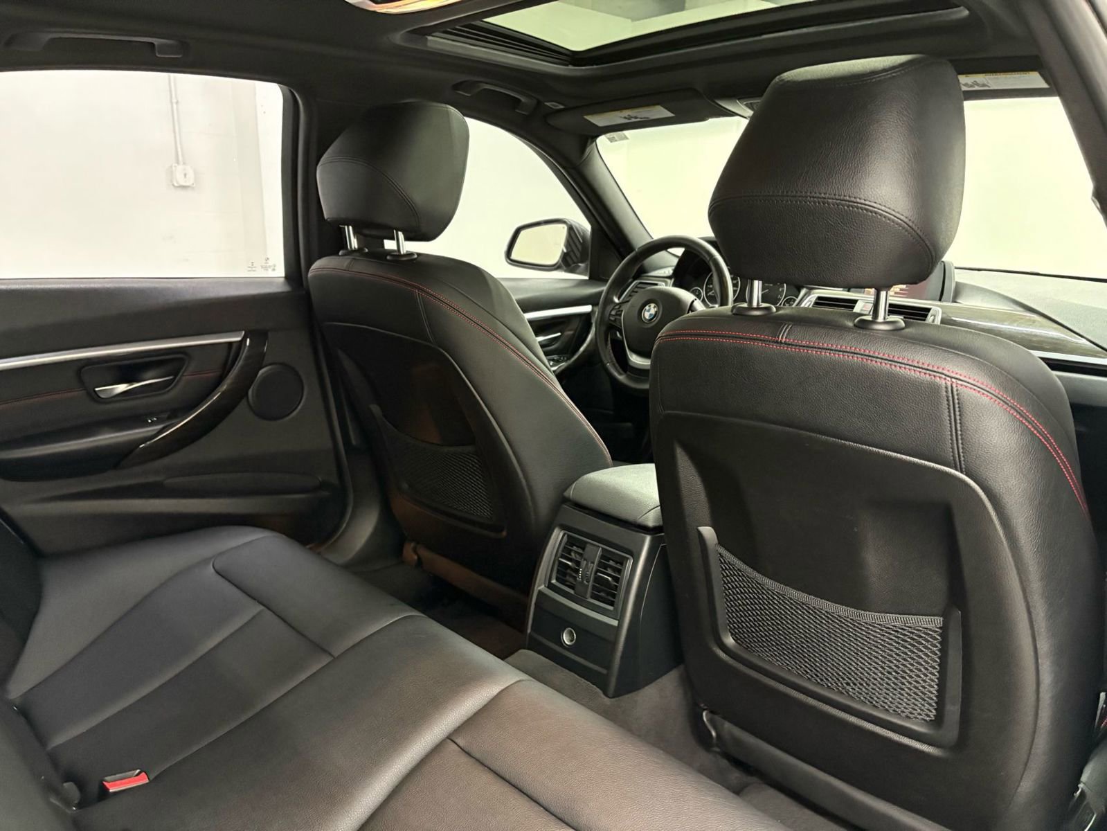 Used 2016 BMW 328i Sedan image 16