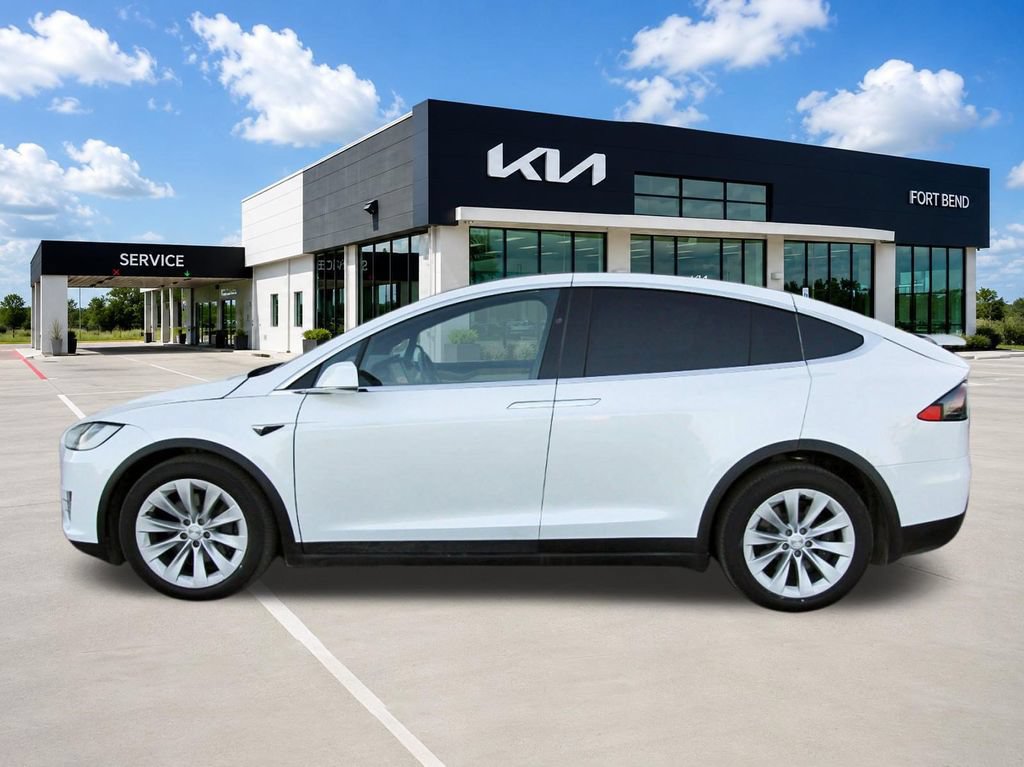 Used 2020 Tesla Model X Long Range AWD/4WD image 8