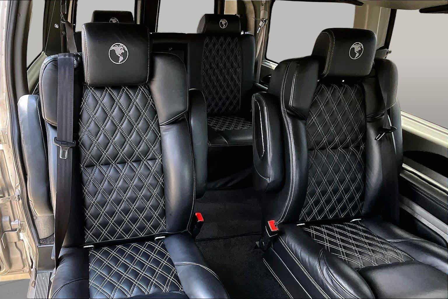 Used 2022 Chevrolet Express 2500 w/ Enhanced Convenience Package RWD image 18