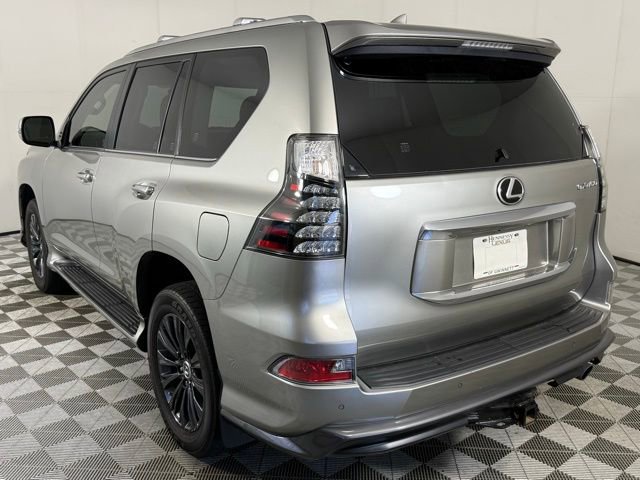 Used 2023 Lexus GX 460 Premium w/ Accessory Package AWD/4WD image 4