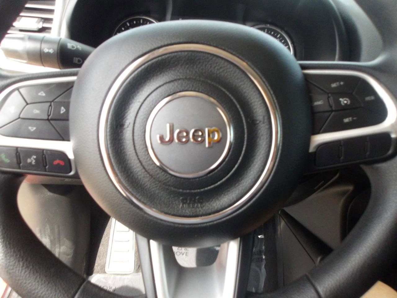 Used 2020 Jeep Renegade Sport w/ Sport Appearance Group FWD image 20