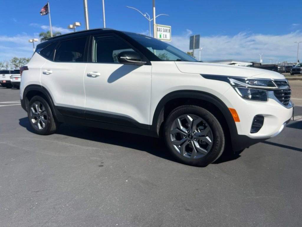 Used 2024 Kia Seltos S FWD image 11