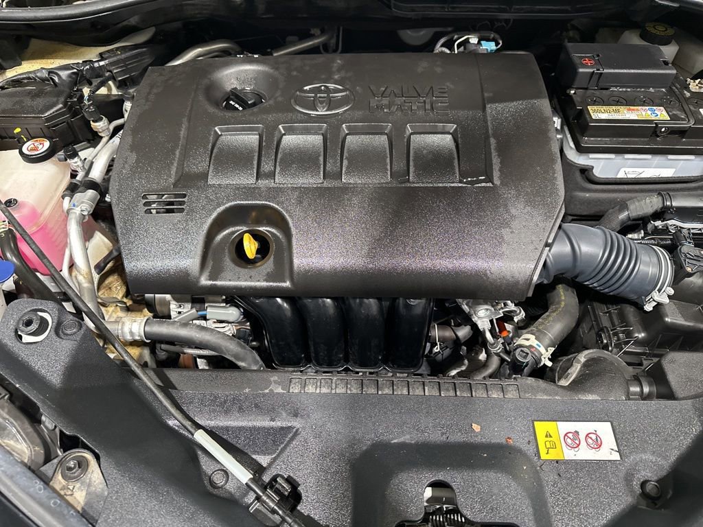 Certified 2021 Toyota C-HR LE image 22