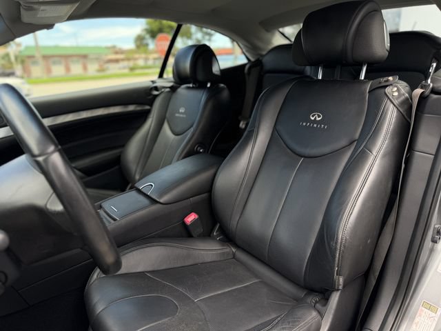 Used 2014 INFINITI Q60 Convertible w/ Premium Package RWD image 10