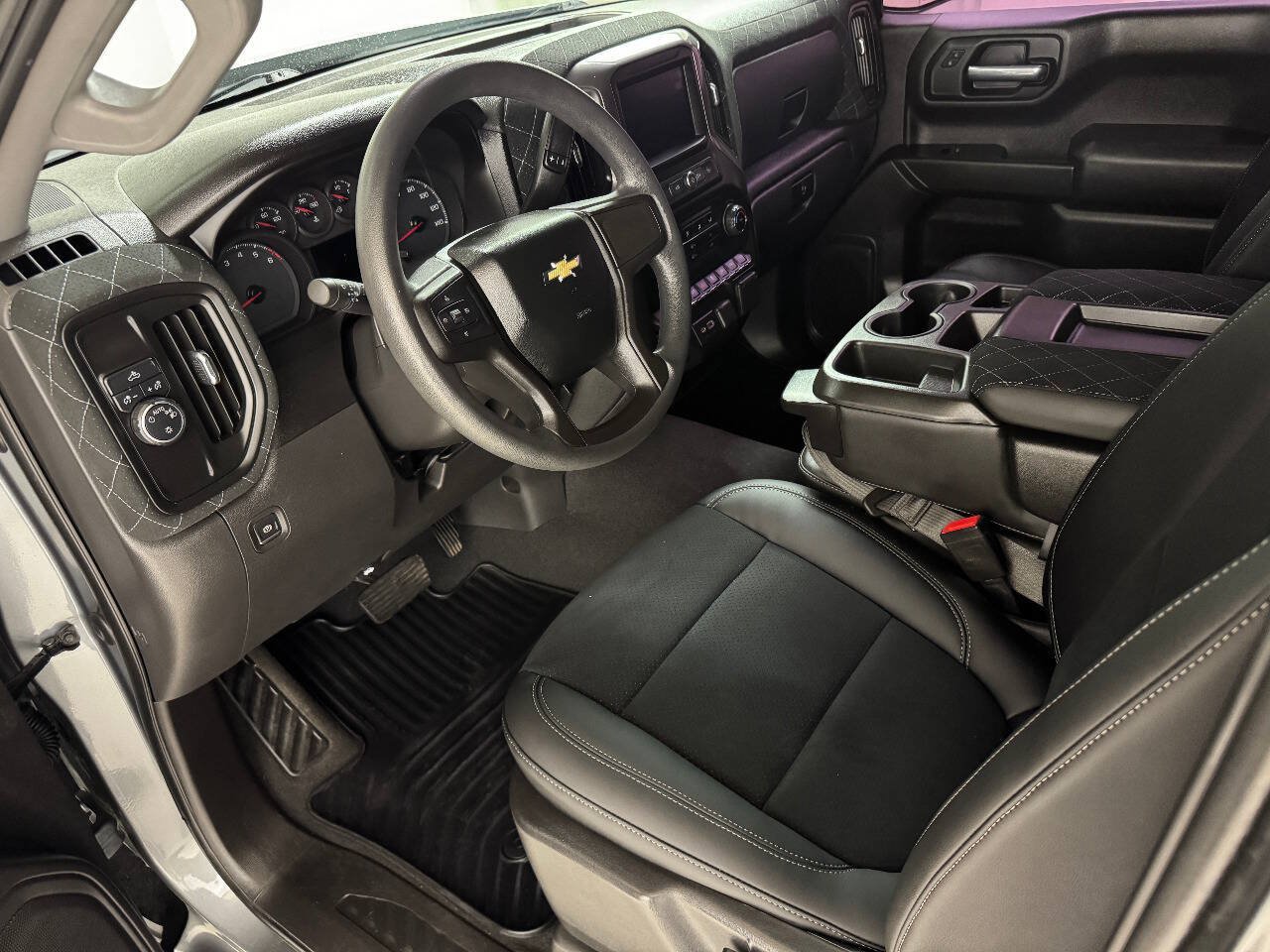 Used 2021 Chevrolet Silverado 1500 Custom w/ LPO, Dark Essentials Package RWD image 54