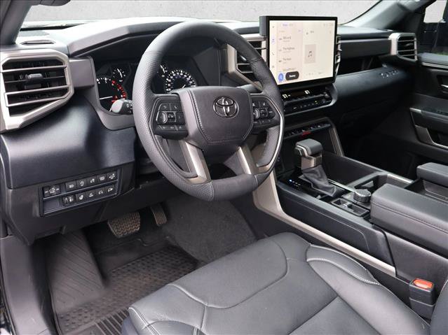 Used 2026 Toyota Tundra SR5 w/ SR5 Premium Package AWD/4WD image 13