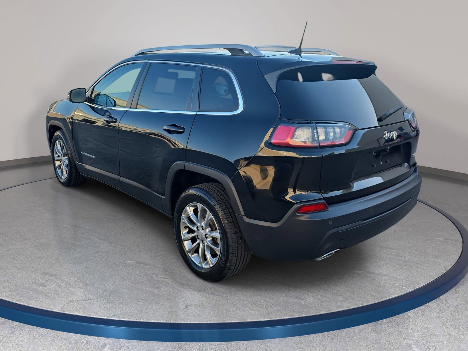 Used 2021 Jeep Cherokee Latitude Lux w/ Sun & Sound Group FWD image 7