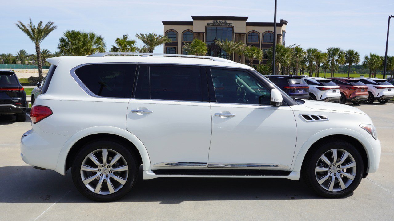 Used 2012 INFINITI QX56 2WD w/ Deluxe Touring Pkg image 4