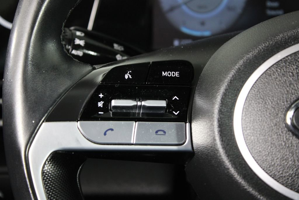 Certified 2021 Hyundai Elantra SEL w/ Convenience Package image 22