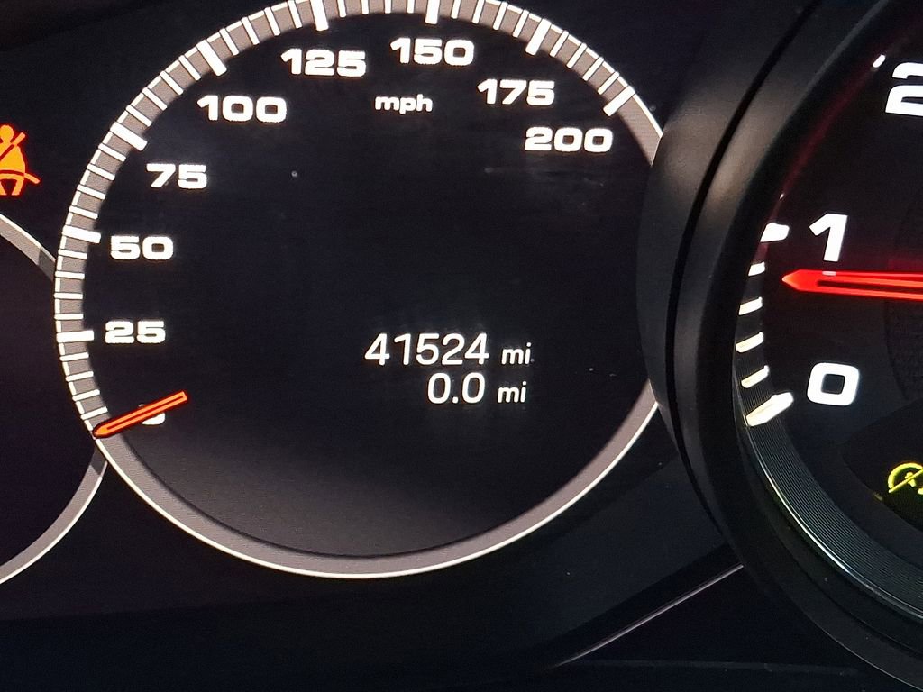 Used 2023 Porsche Cayenne Turbo image 16