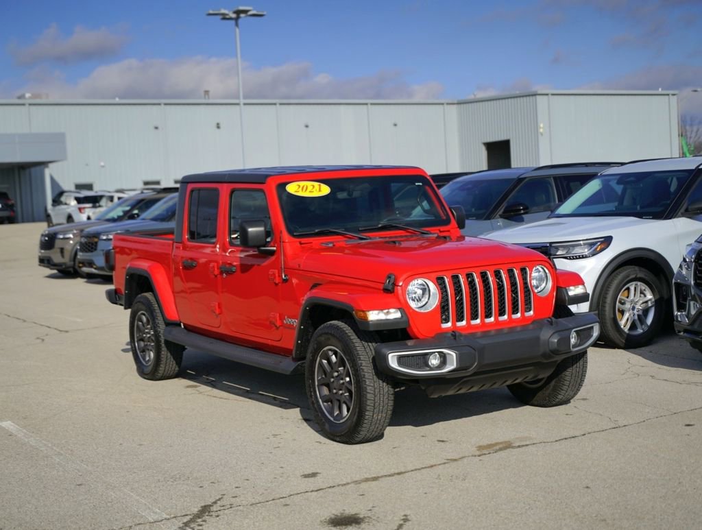 Used 2021 Jeep Gladiator Overland w/ Popular Equipment Package image 3