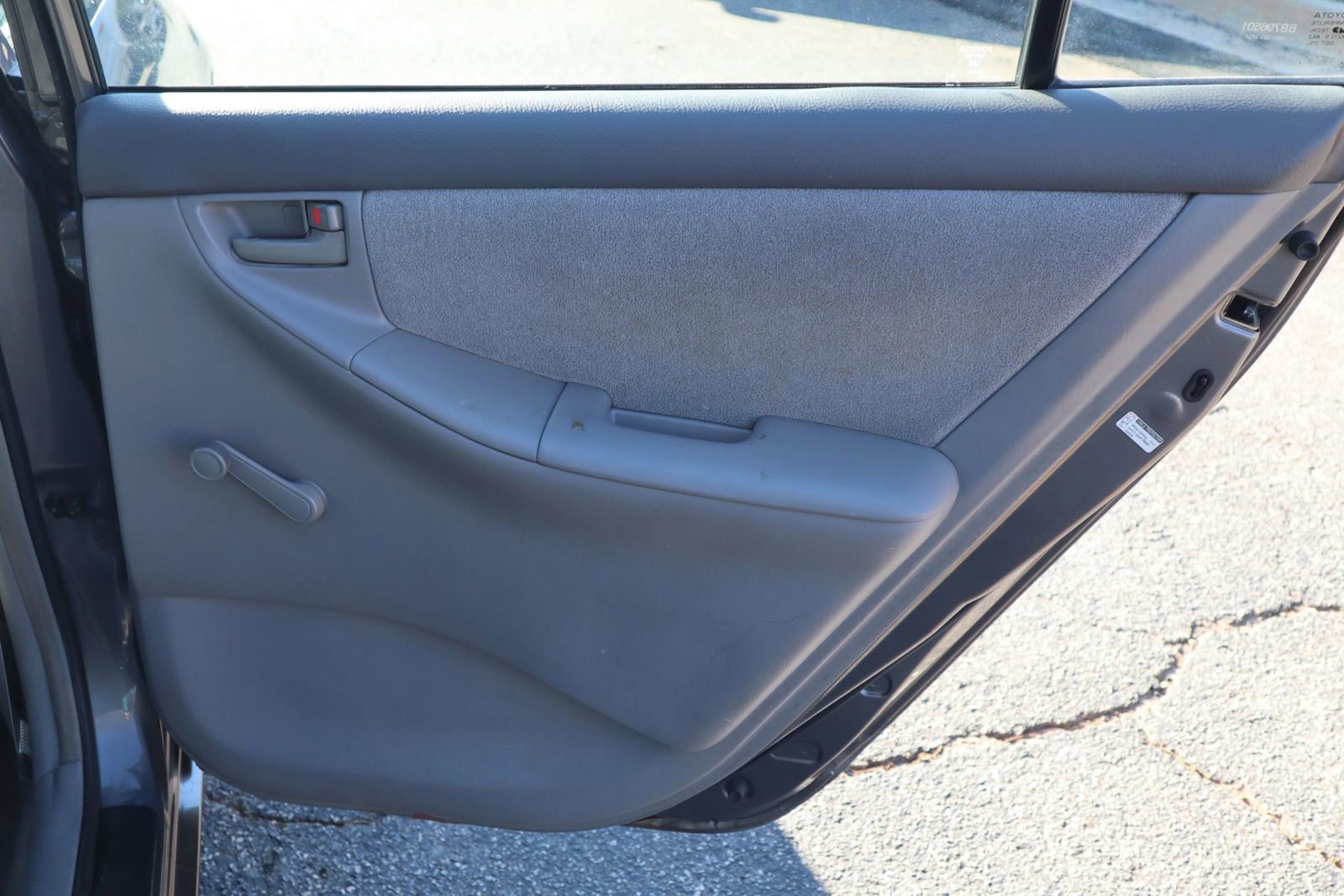 Used 2003 Toyota Corolla CE image 17